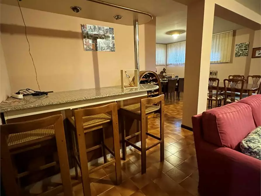 Immagine 39 di Villa in vendita  a Serra San Quirico