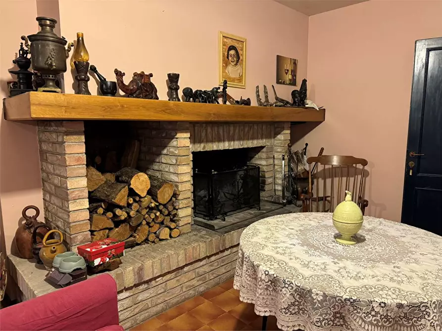 Immagine 43 di Villa in vendita  a Serra San Quirico