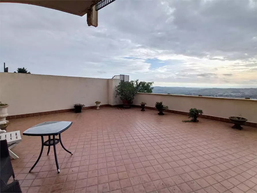 Immagine 3 di Quadrilocale in vendita  in via  MICHELANGELO  116 a Osimo