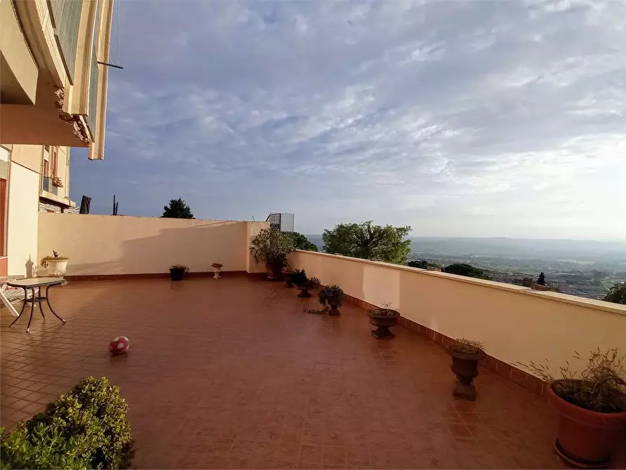 Immagine 1 di Quadrilocale in vendita  in via  MICHELANGELO  116 a Osimo