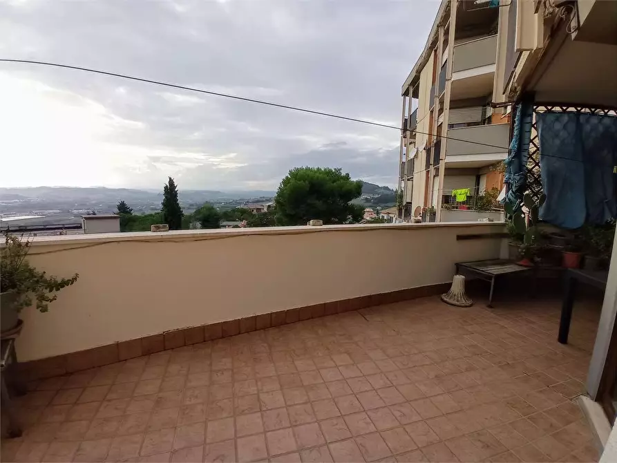 Immagine 2 di Quadrilocale in vendita  in MICHELANGELO 116 a Osimo