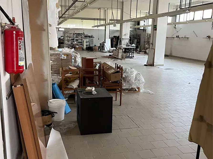 Immagine 12 di Laboratorio in affitto  in via dell' artigiano 1 a Monte San Vito