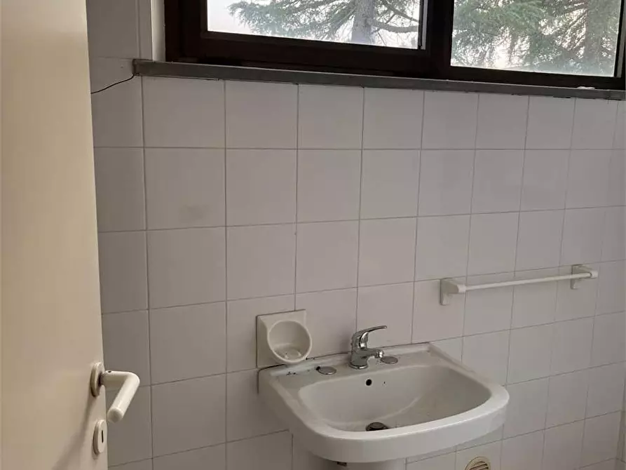 Immagine 25 di Capannone industriale in affitto  in via dell'artigianato 1 a Monte San Vito