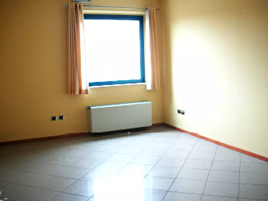 Immagine 7 di Ufficio in vendita  in VIA CESARE E LUCIANO GABRIELLI a San Benedetto Del Tronto