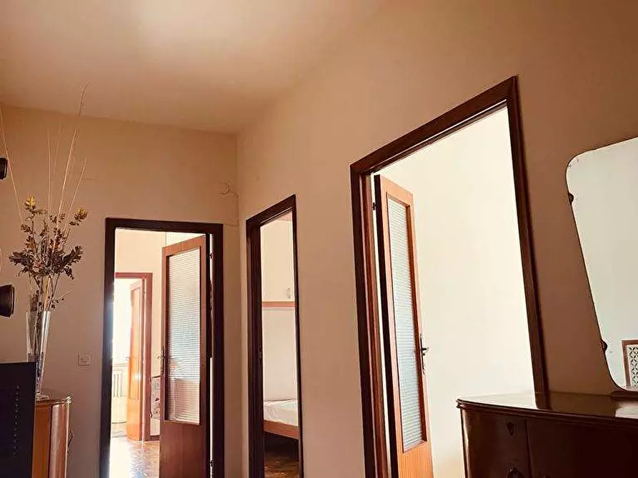 Immagine 4 di Quadrilocale in vendita  a Ancona