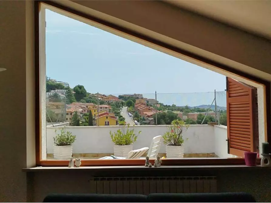 Immagine 2 di Attico in vendita  a Castelfidardo