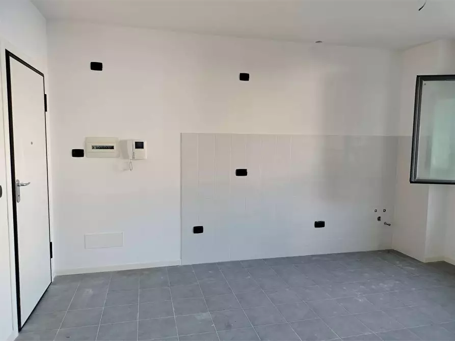 Immagine 6 di Appartamento in vendita  a Ancona