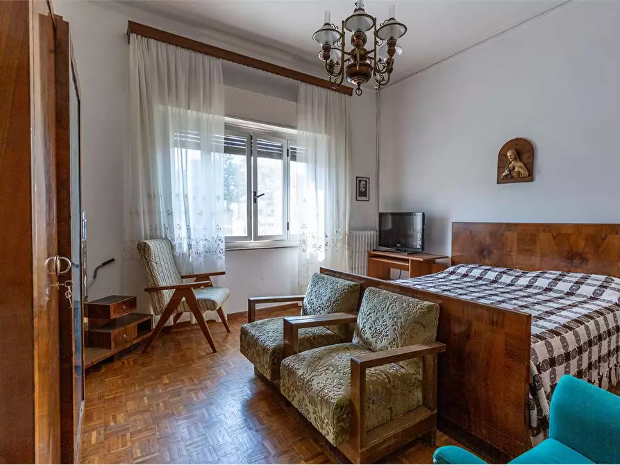 Immagine 10 di Villa in vendita  in Via Marconi 17 a Chiaravalle