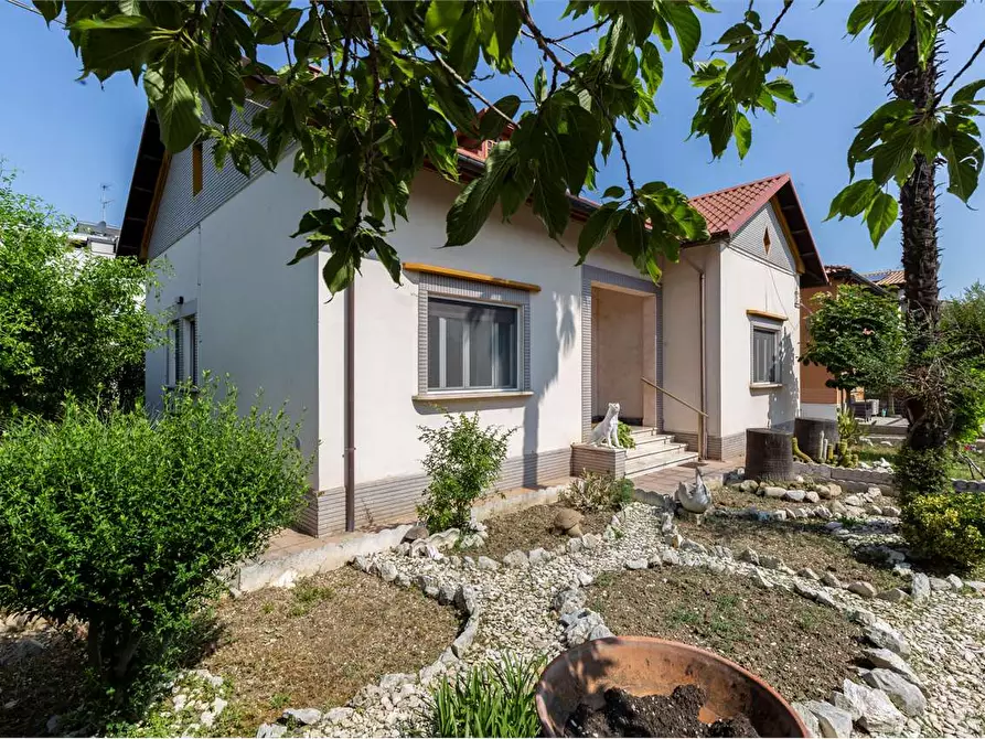 casa indipendente in vendita a Chiaravalle