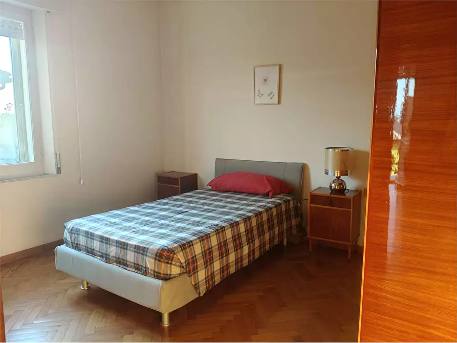 Immagine 11 di Appartamento in vendita  a Osimo