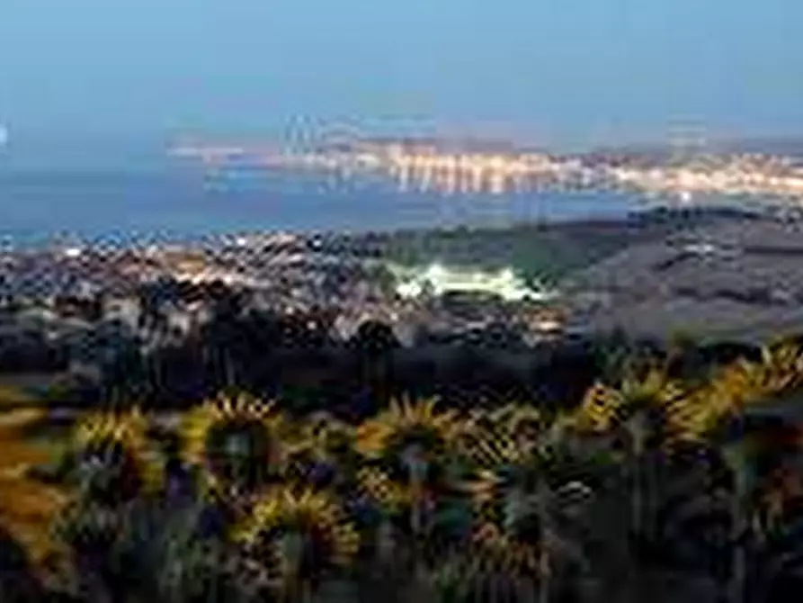 Immagine 13 di Casa indipendente in vendita  a Ancona