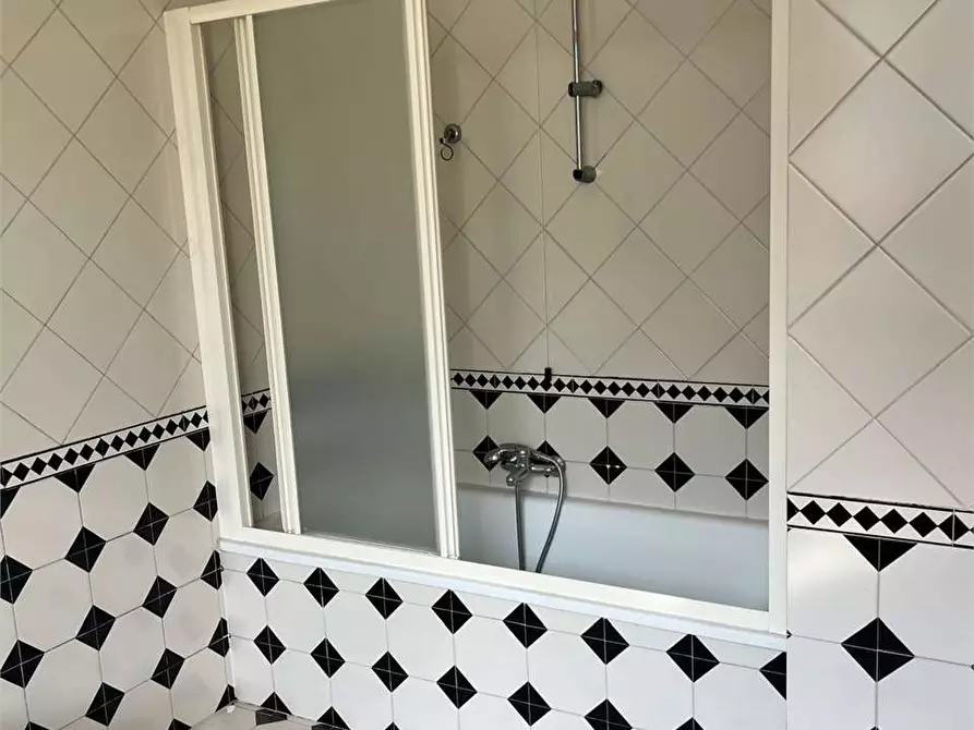 Immagine 24 di Villa in vendita  in Via Flaminia  434 a Falconara Marittima