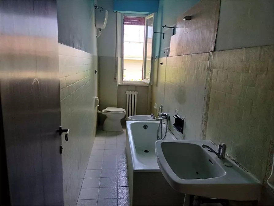 Immagine 5 di Appartamento in vendita  a Falconara Marittima