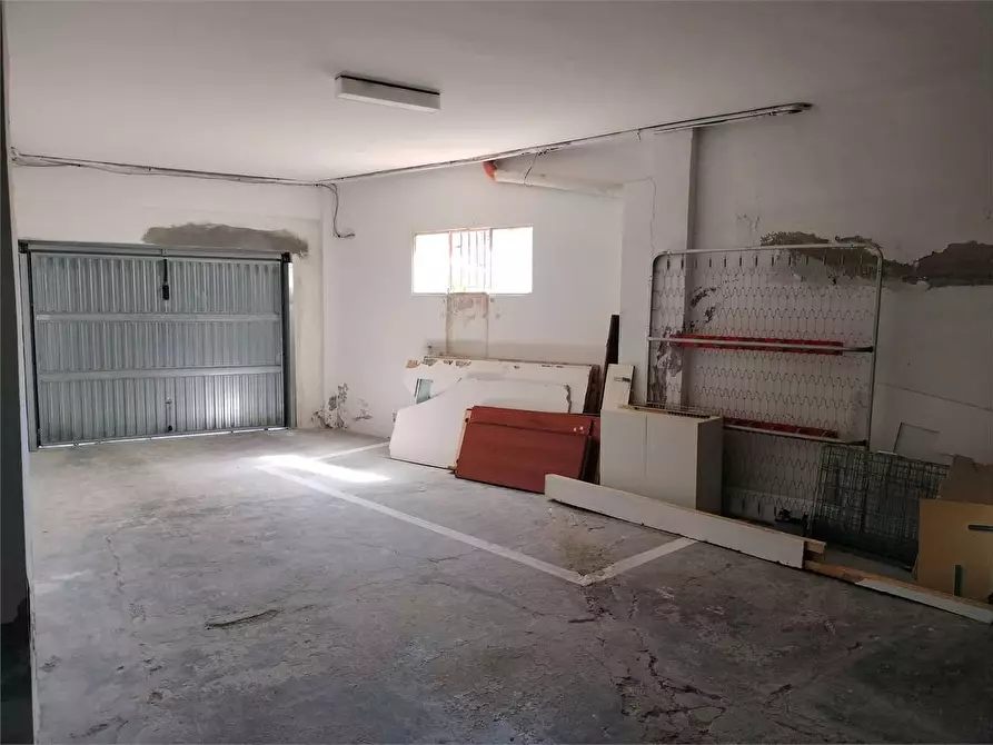 Immagine 21 di Appartamento in vendita  a Falconara Marittima