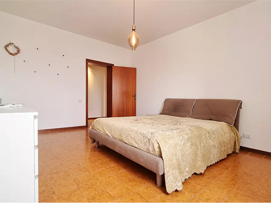 Immagine 17 di Appartamento in vendita  a Fermo