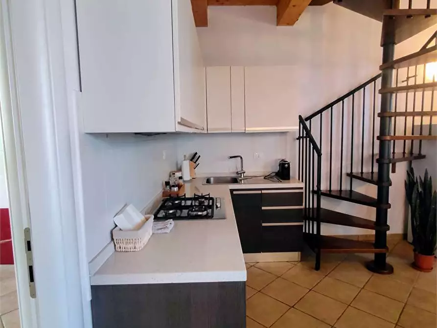 Immagine 10 di Trilocale in vendita  in VIA V TORRI  98 a Osimo