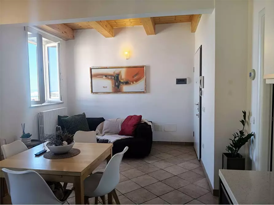 Immagine 4 di Trilocale in vendita  in VIA V TORRI  98 a Osimo