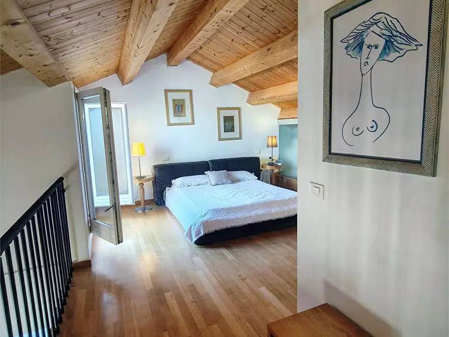 Immagine 26 di Trilocale in vendita  in VIA V TORRI  98 a Osimo