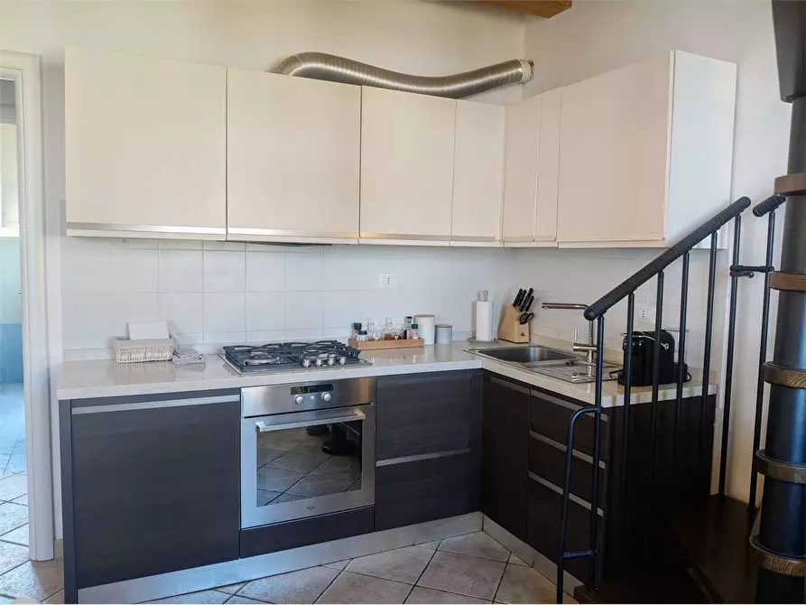 Immagine 11 di Trilocale in vendita  in VIA V TORRI  98 a Osimo