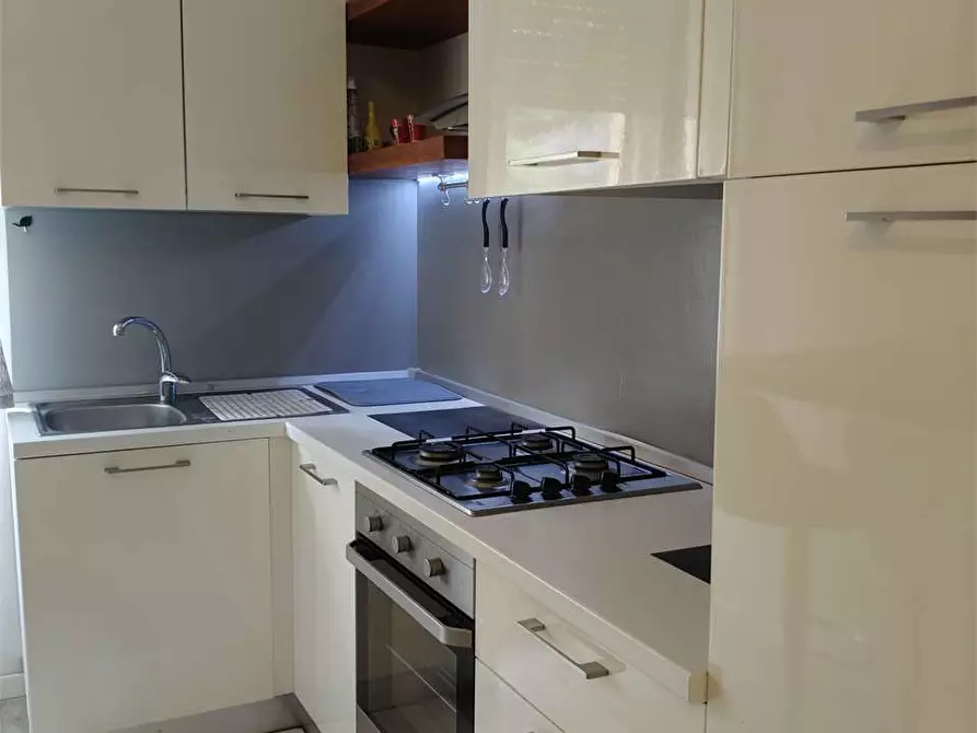 Immagine 5 di Bilocale in vendita  in VIA MARCO POLO  a Osimo