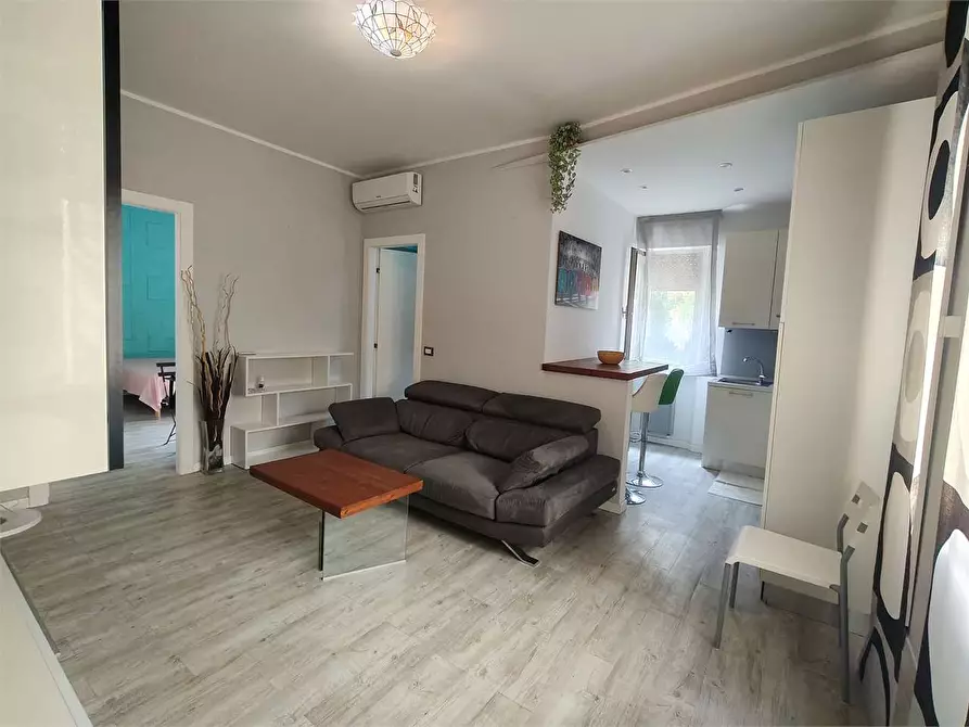 Immagine 8 di Bilocale in vendita  in VIA MARCO POLO  a Osimo