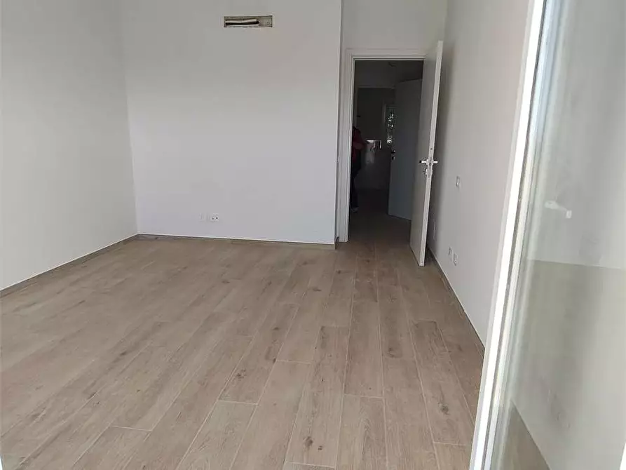 Immagine 8 di Quadrilocale in vendita  a Osimo