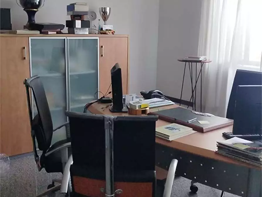 Immagine 2 di Ufficio in vendita  a Castelfidardo