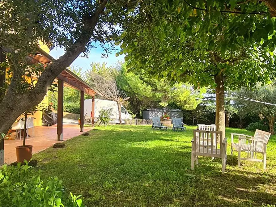 Immagine 8 di Casa indipendente in vendita  in VIA MASSA a Offagna