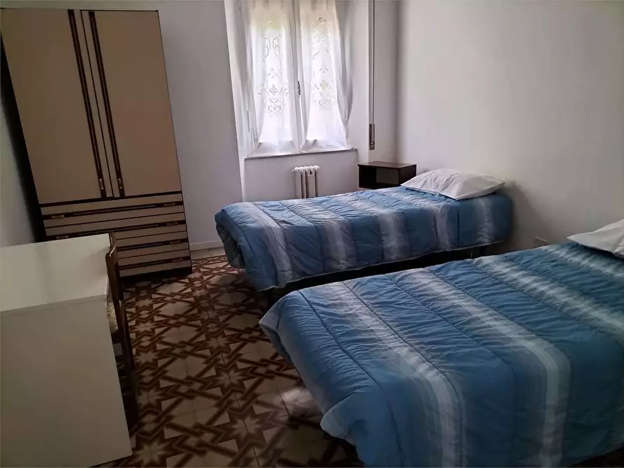 Immagine 12 di Quadrilocale in vendita  in via pesaro a Ancona