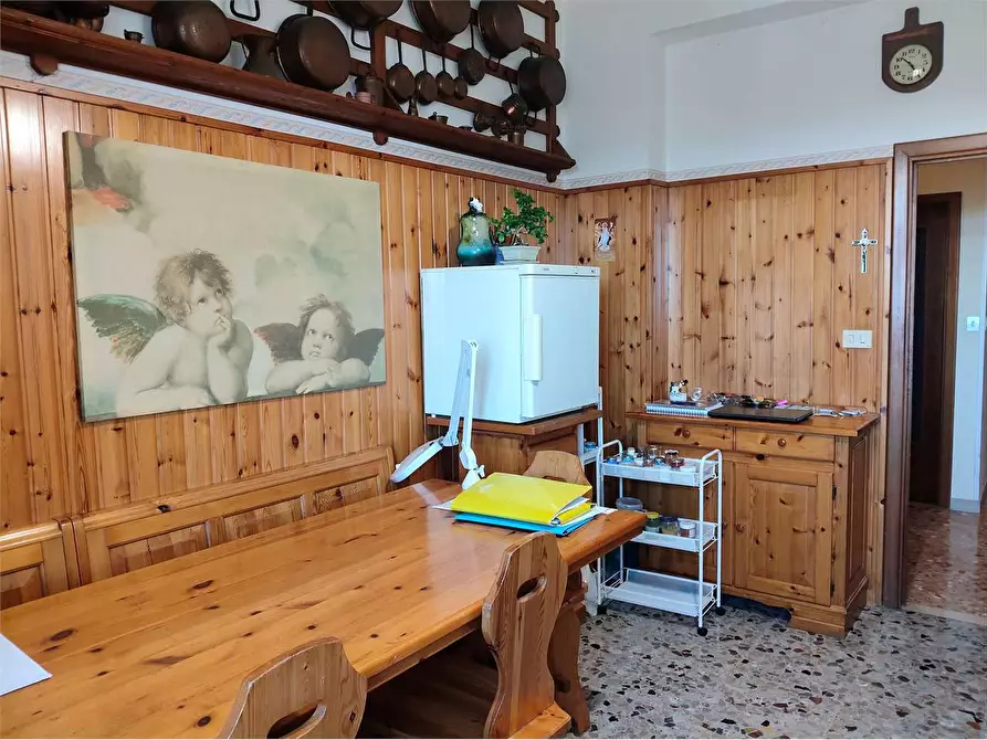 Immagine 4 di Trilocale in vendita  in Ungheria 127 a Osimo