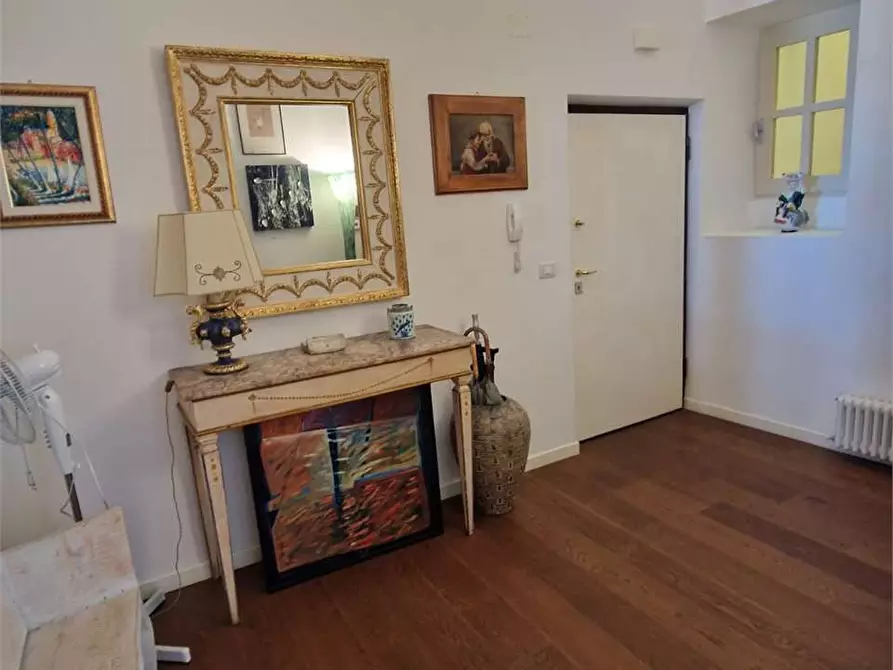 Immagine 5 di Trilocale in vendita  in piazza della repubblica a Osimo