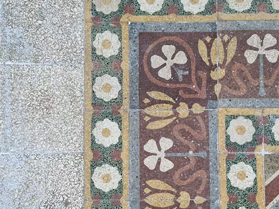 Immagine 16 di Quadrilocale in vendita  in Via Volturno  6 a Ancona