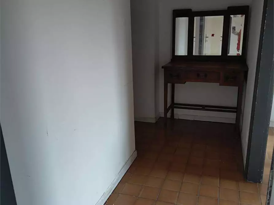 Immagine 18 di Quadrilocale in vendita  in VIA CIALDINI 33 a Ancona