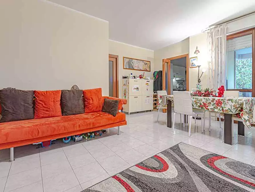 Immagine 2 di Trilocale in vendita  a Ancona