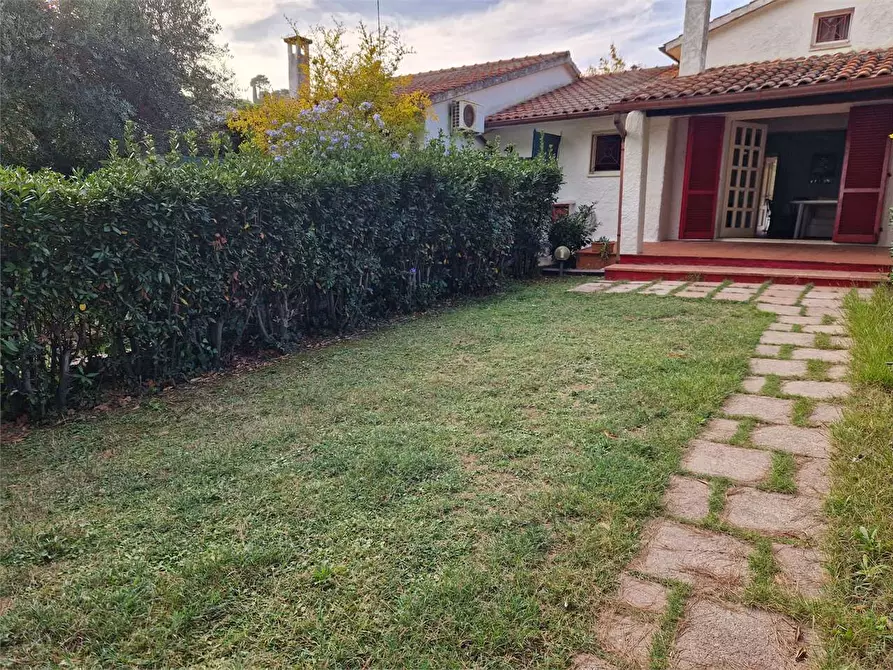 Immagine 4 di Villetta a schiera in vendita  in VIA DEI CICLAMINI a Numana