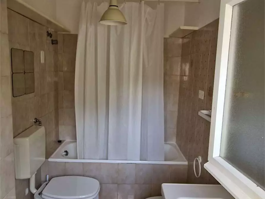 Immagine 17 di Villetta a schiera in vendita  in VIA DEI CICLAMINI a Numana