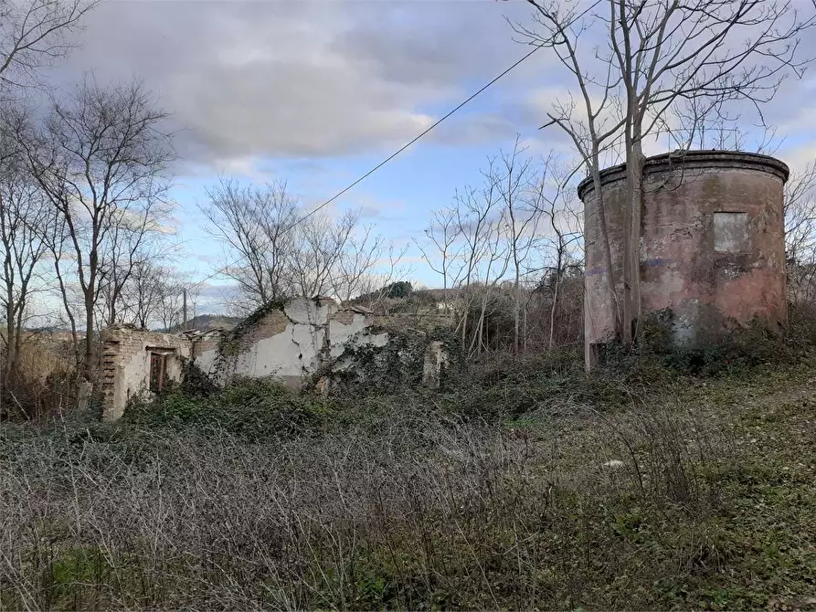 Immagine 2 di Casa indipendente in vendita  in via saline a Ancona