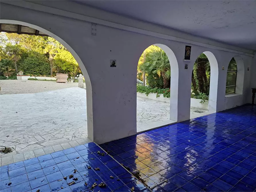 Immagine 3 di Villa in vendita  in FORNETTO 48 a Ancona