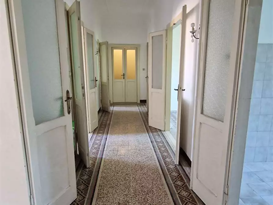 Immagine 6 di Quadrilocale in vendita  in Via Volturno  6 a Ancona