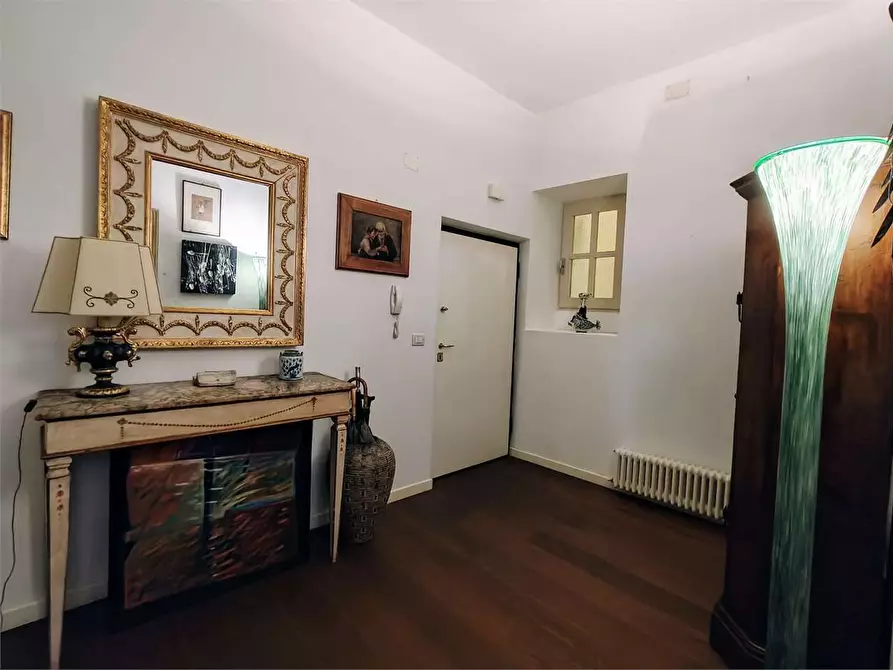 Immagine 15 di Trilocale in vendita  in piazza della repubblica a Osimo