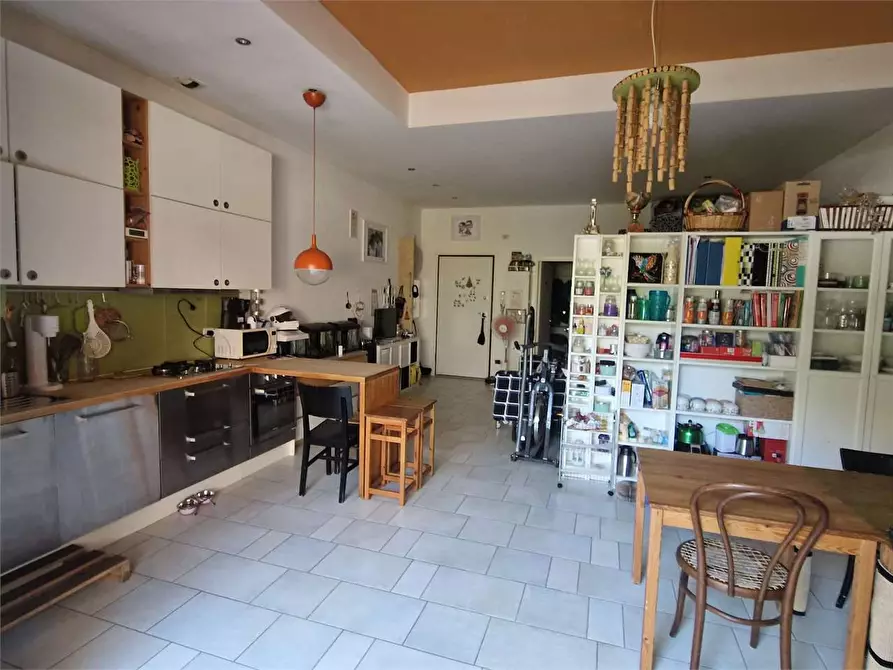 Immagine 15 di Trilocale in vendita  a Ancona