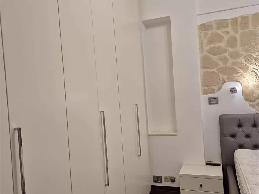 Immagine 28 di Bilocale in affitto  a Ancona