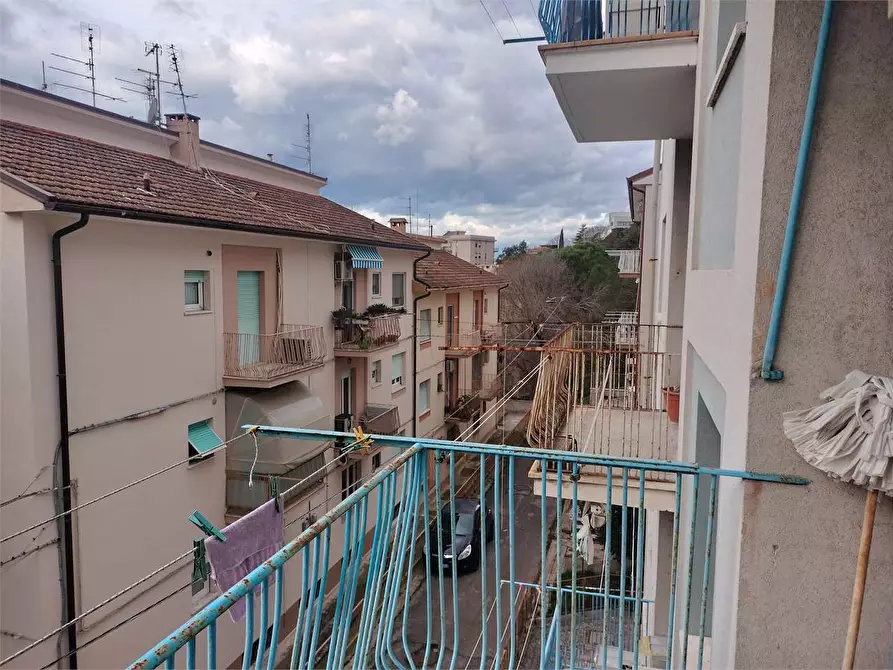 Immagine 6 di Appartamento in vendita  a Ancona