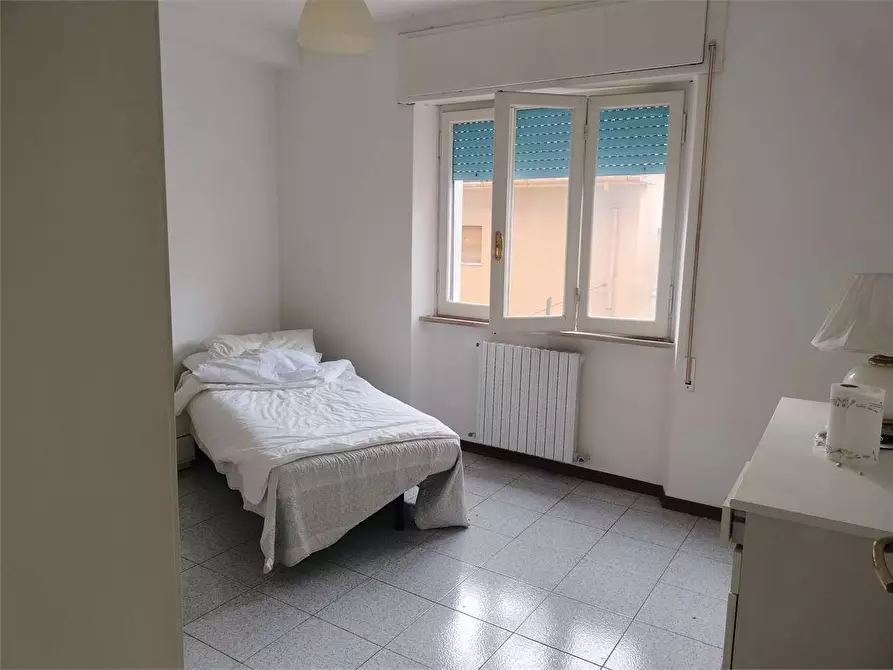 Immagine 8 di Appartamento in vendita  a Ancona