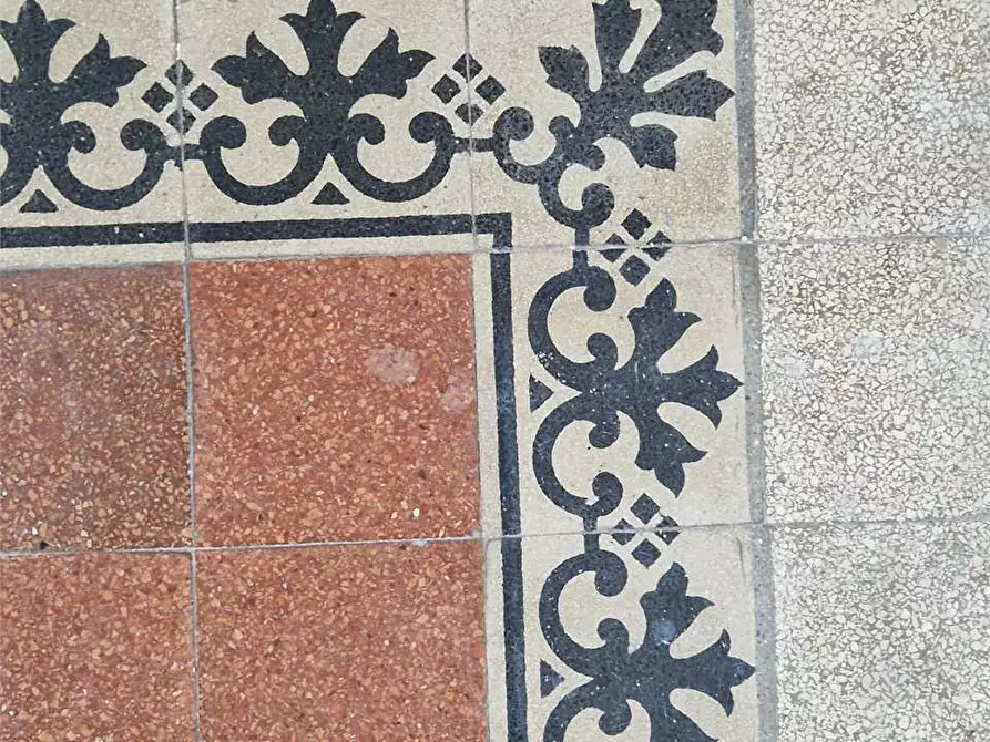 Immagine 15 di Quadrilocale in vendita  in Via Volturno  6 a Ancona