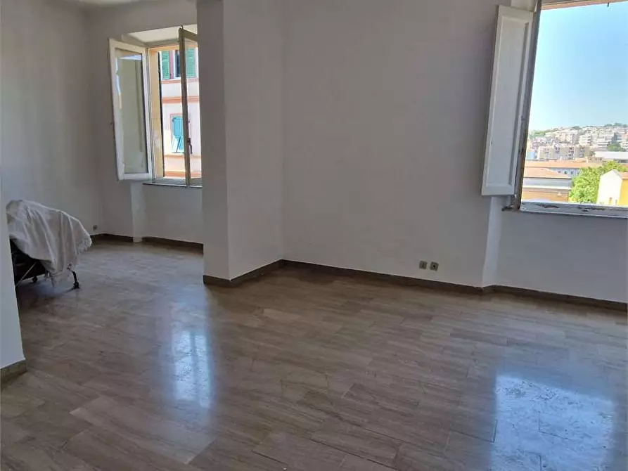 Immagine 21 di Quadrilocale in vendita  in Via Volturno  6 a Ancona