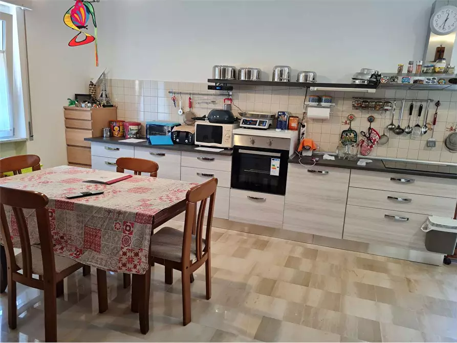 Immagine 6 di Appartamento in vendita  a Ancona