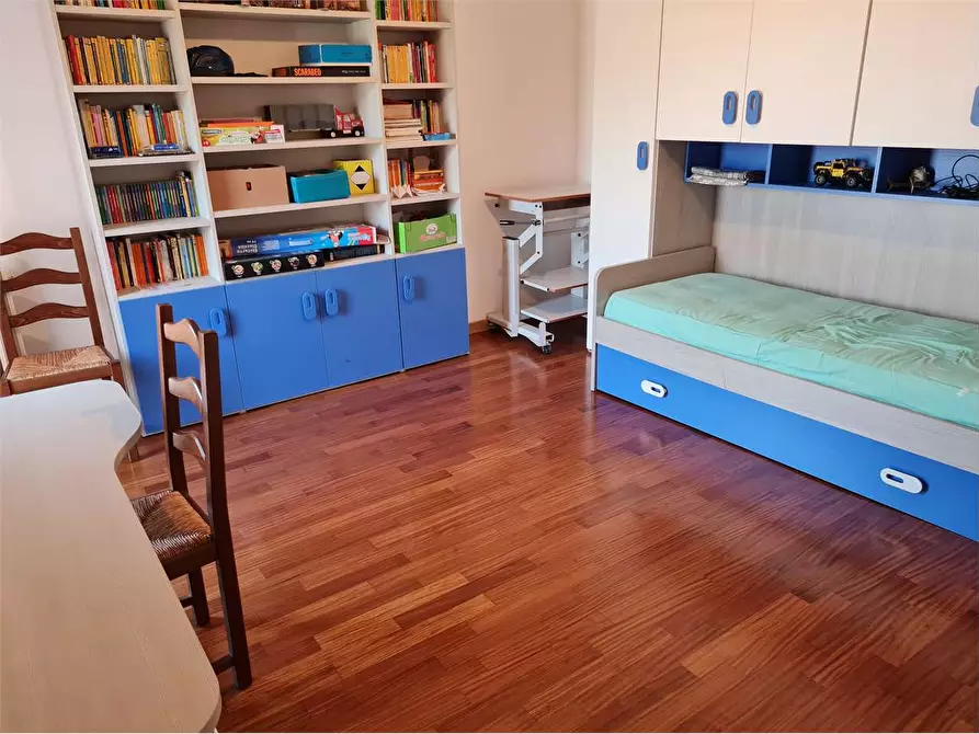 Immagine 13 di Appartamento in vendita  a Ancona