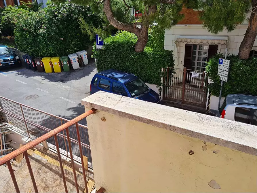 Immagine 19 di Appartamento in vendita  a Ancona