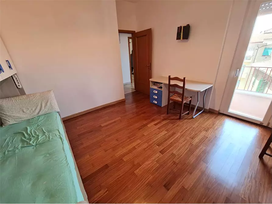 Immagine 21 di Appartamento in vendita  a Ancona